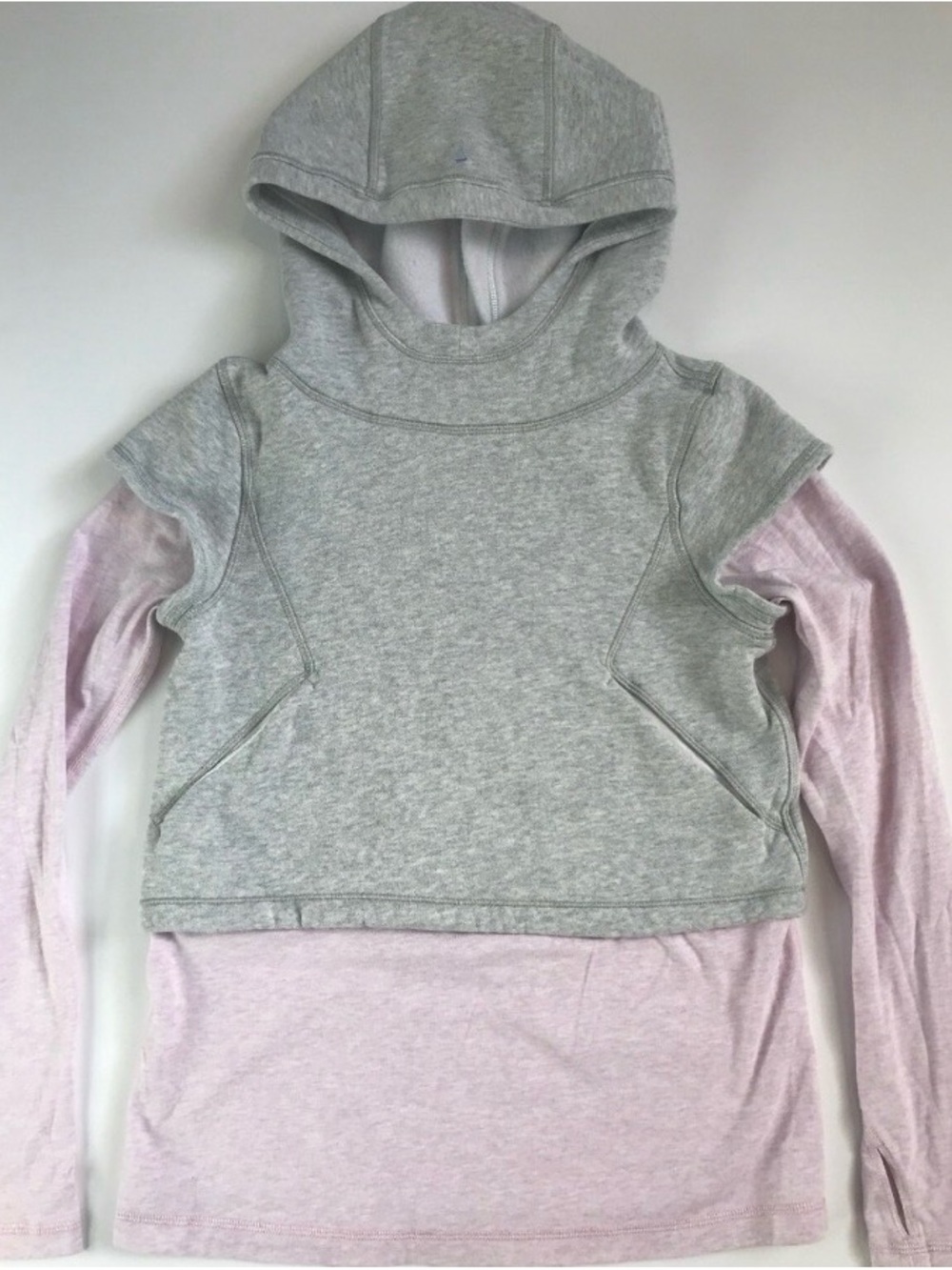 IVIVVA by LULULEMON girls size 10 sweatshirt